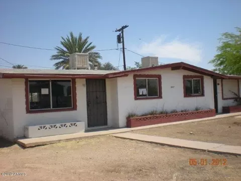1047 N 28th St, Phoenix, AZ 85008 photo 2