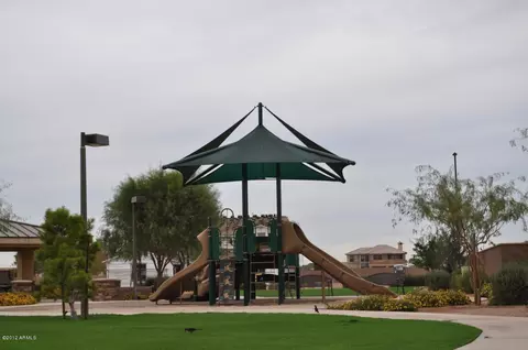 2430 E Crescent Way, Gilbert, AZ 85298 photo 9