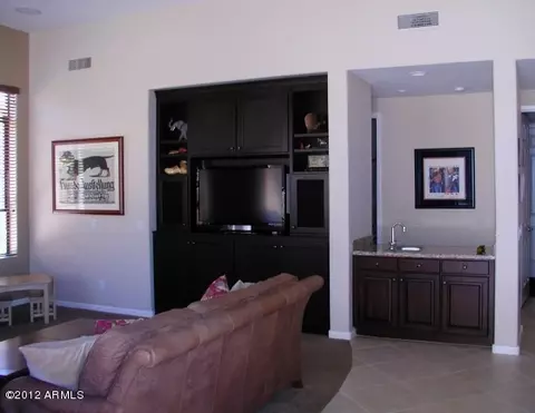 4910 E Hamblin Dr, Phoenix, AZ 85054 photo 7