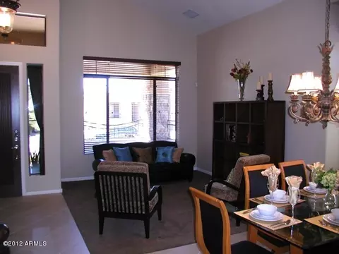 4910 E Hamblin Dr, Phoenix, AZ 85054 photo 3