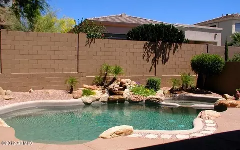 4910 E Hamblin Dr, Phoenix, AZ 85054 photo 17