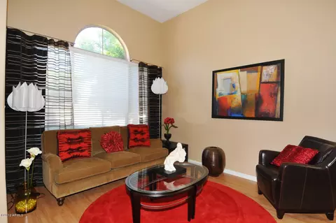 1727 E Marquette Dr, Gilbert, AZ 85234 photo 5