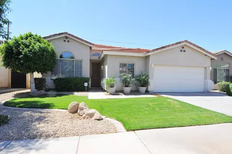 1727 E Marquette Dr, Gilbert, AZ 85234 photo 1