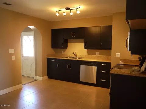 636 E Franklin Ave, Mesa, AZ 85204 photo 7