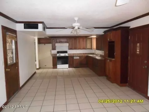 2039 E Decatur St, Mesa, AZ 85213 photo 4