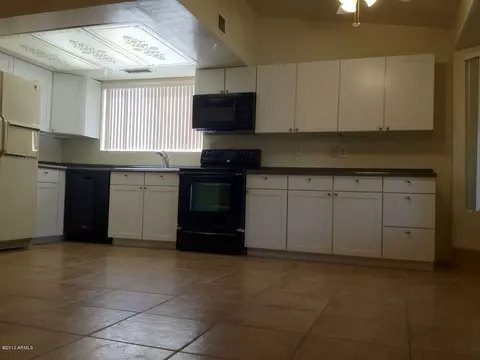 2442 E Diamond Ave, Mesa, AZ 85204 photo 2