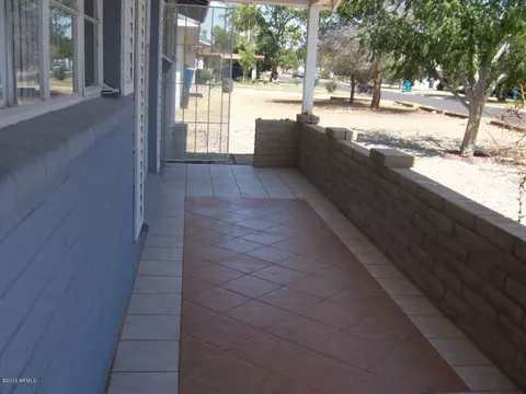 3008 E Pinchot Ave, Phoenix, AZ 85016 photo 5