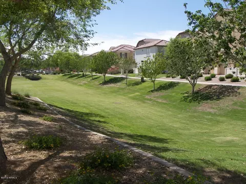 1316 S Owl Dr, Gilbert, AZ 85296 photo 17