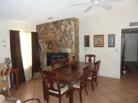 6244 E Grandview Cir, Mesa, AZ 85205 photo 3
