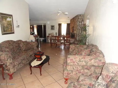 6244 E Grandview Cir, Mesa, AZ 85205 photo 2