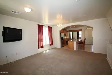 3636 Edna Dr, Gilbert, AZ 85296 photo 5