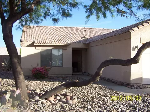 2051 S Thunderbird Dr, Apache Junction, AZ 85120 photo 1