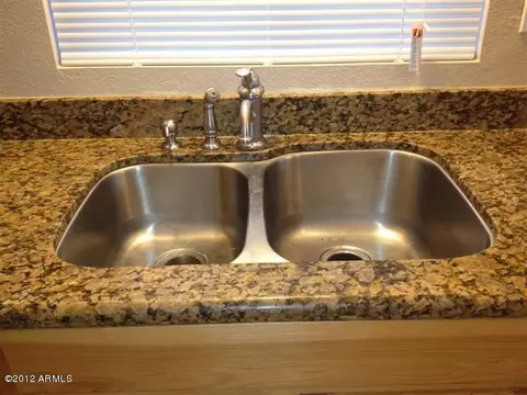 3049 E Charleston Ave, Phoenix, AZ 85032 photo 12