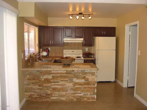 4712 E Carson Rd, Phoenix, AZ 85042 photo 5