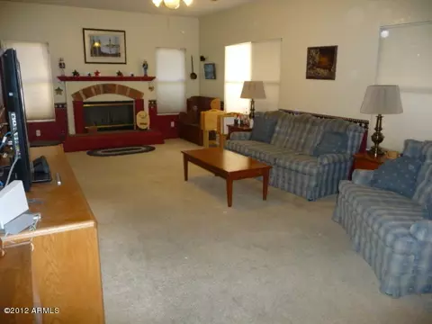 236 S Cobblestone Dr, Gilbert, AZ 85296 photo 5