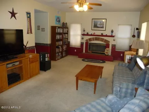 236 S Cobblestone Dr, Gilbert, AZ 85296 photo 6