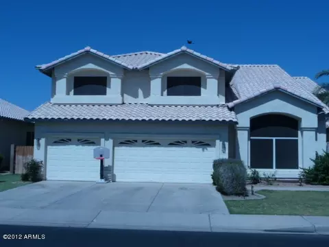 236 S Cobblestone Dr, Gilbert, AZ 85296 photo 1