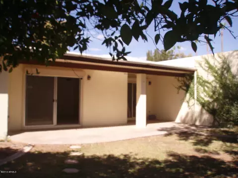 1040 E Laguna Dr, Tempe, AZ 85282 photo 3