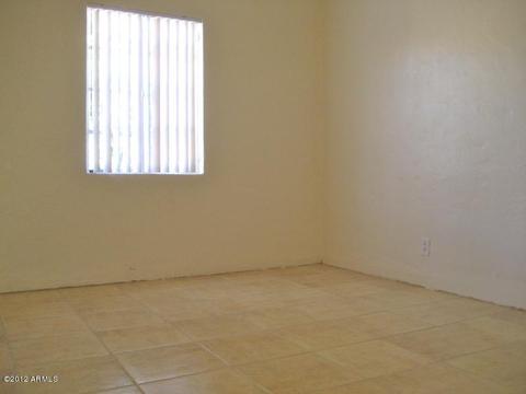 2445 E Clarendon Ave, Phoenix, AZ 85016 photo 2