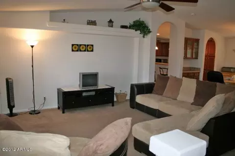380 S Royal Palm Rd, Apache Junction, AZ 85119 photo 3
