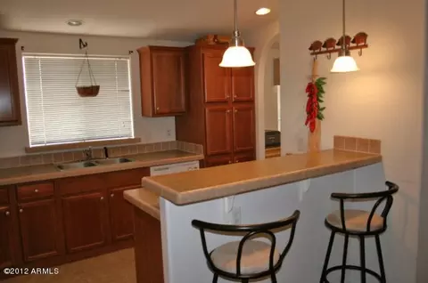 380 S Royal Palm Rd, Apache Junction, AZ 85119 photo 4