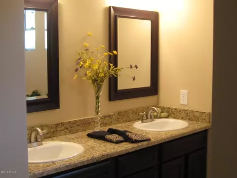 1937 E Bethany Home Rd, Phoenix, AZ 85016 photo 11