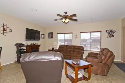 3055 E Blue Ridge Way, Gilbert, AZ 85298 photo 7