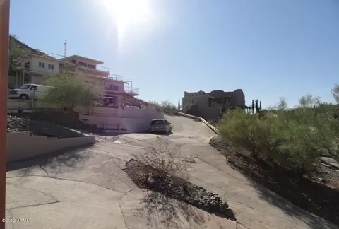 222 E Saddle Ln, Phoenix, AZ 85020 photo 5