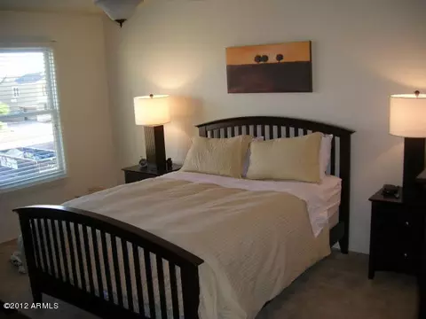 2222 E Wayland Dr, Phoenix, AZ 85040 photo 9