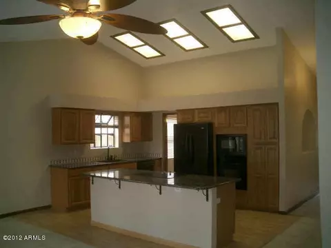 3920 E Keresan St, Phoenix, AZ 85044 photo 3