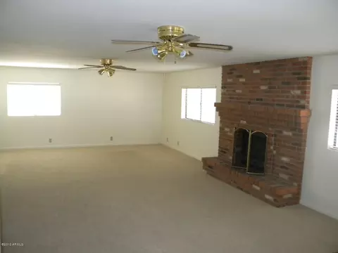 426 E Sage Brush St, Gilbert, AZ 85296 photo 2