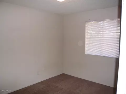 433 E Royal Palms Dr, Mesa, AZ 85203 photo 11