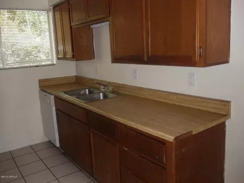 111 S Barkley St, Mesa, AZ 85204 photo 4