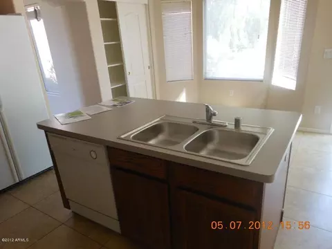 907 E Mohawk Dr, Phoenix, AZ 85024 photo 6