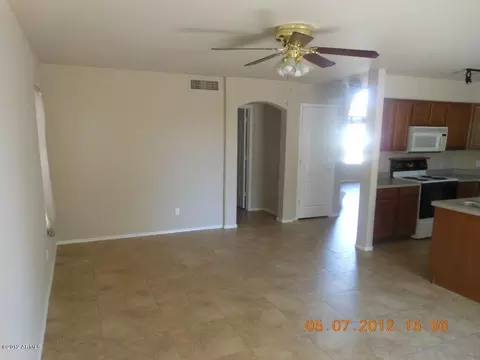 907 E Mohawk Dr, Phoenix, AZ 85024 photo 3