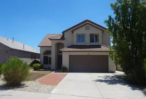907 E Mohawk Dr, Phoenix, AZ 85024 photo 1