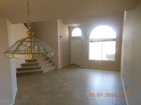 907 E Mohawk Dr, Phoenix, AZ 85024 photo 2