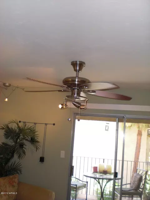 5525 E Thomas Rd #F7, Phoenix, AZ 85018 photo 13