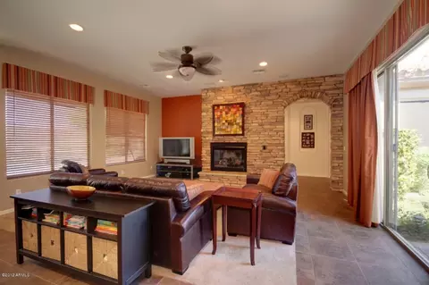 3536 Expedition Way, Phoenix, AZ 85050 photo 9