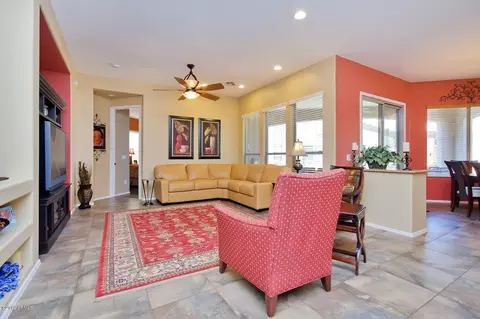 4750 E Rakestraw Ln, Gilbert, AZ 85298 photo 7