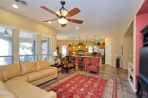 4750 E Rakestraw Ln, Gilbert, AZ 85298 photo 9