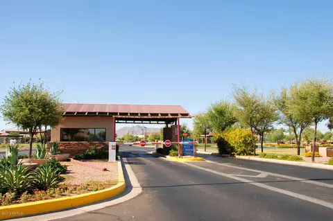 4750 E Rakestraw Ln, Gilbert, AZ 85298 photo 3