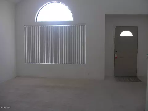 2017 E Marquette Dr, Gilbert, AZ 85234 photo 9