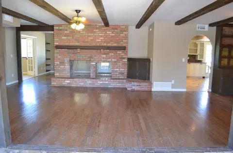 2461 E Hale St, Mesa, AZ 85213 photo 8
