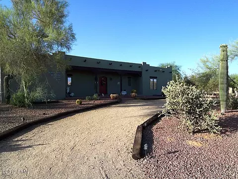 414 E Lavitt Ln, Phoenix, AZ 85086 photo 2