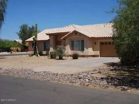 110 E Desert Ranch Rd, Phoenix, AZ 85086 photo 2
