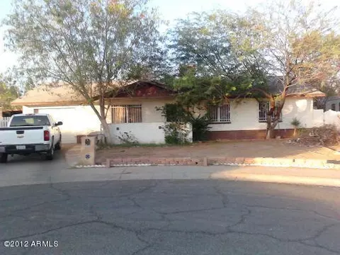 4829 N 68th Dr, Phoenix, AZ 85033 photo 1
