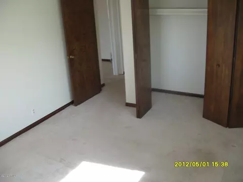 566 S Lawson Dr, Apache Junction, AZ 85120 photo 9