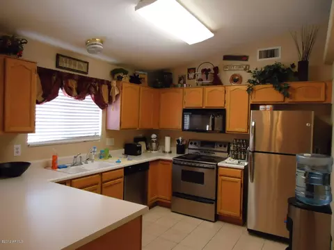 9446 E Flanders Rd, Mesa, AZ 85207 photo 2