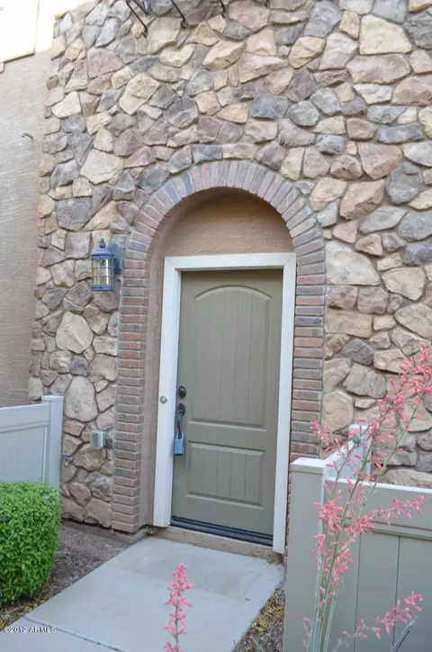 1945 E Frye Rd #101, Gilbert, AZ 85296 photo 2